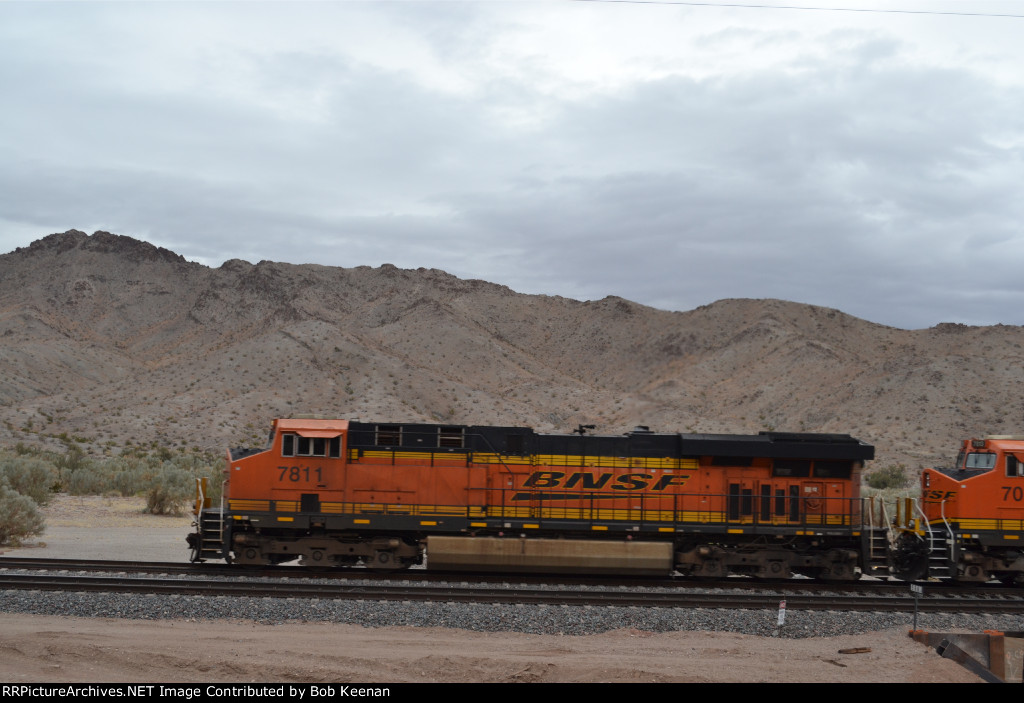 BNSF 7811